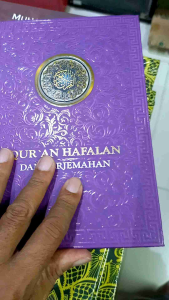 QURAN HAFALAN DAN TERJEMAHAN almahira A5 / Al-Quran HAFALAN DAN TERJEMAHAN A5