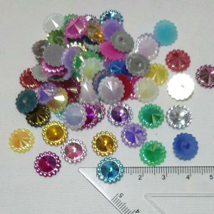 เพชรรุ้ง 100 ชิ้น เพชรตกแต่ง ตกแต่งงานฝีมือ ไม่มีรูสำหรับร้อย