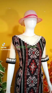 Desain Tenun Khas Lokal: Pakaian Wanita Eksotis & Nyaman