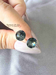 [D.T.C Crystals] Swarovski SilverNight Earstuds