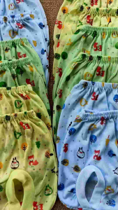 Celana Pop Kacamata Bayi Motif Full Print Warna Usia 0-3 Bulan