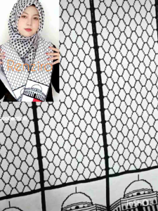 Mengenal Shal Rajut Motif Kotak & Bendera Palestina Indonesia