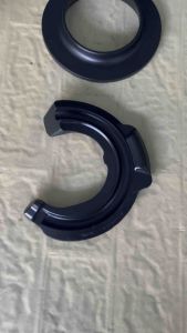 ยางรองสปริงหน้า Toyota Camry ของแท้ 100% รุ่น XV50/XV70 ปี 2018 - ปัจจุบัน ตัวบน  รหัส: 48157-06220 ตัวล่าง  รหัส: 48158-06260