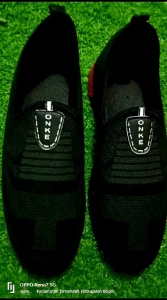 Sepatu Pria Slip on Terlaris / Sepatu Slipon Pria Fashion Kasual Tanpa tali