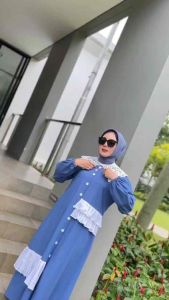Midi Dress Mini Bunga: Pakaian Wanita Eksklusif dengan Desain Fashionable & Elegan