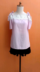 atasan sabrina wanita pink muda pastel L cewek blouse cute santai tali bahu