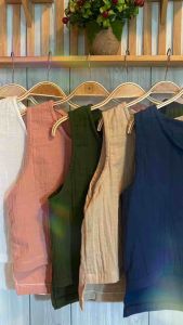 เสื้อครอปรุ่น mini cute หน้าสั้นหลังยาว สำหรับสาวไซส์เล็ก เสื้อแฟชั่นผู้หญิง ผ้าสาลู2ชั้น