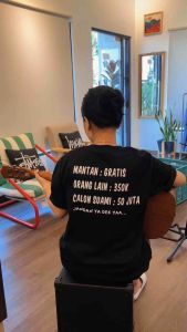 Kaos Katun 24s: Pilihan Tepat untuk Calon Suami