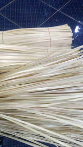 ตอกไม้ไผ่ตอกมัดข้าวต้มร้อยพวงหมูมัดหอมกระเทียมยาว30-35-40-50-60cm#มัดข้วมัดกล้า1โล150฿ตอกเส้นขาวสวย