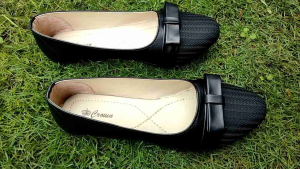 Sepatu Flat Wanita Kulit Sintetis & Rajut: CROWIL-07