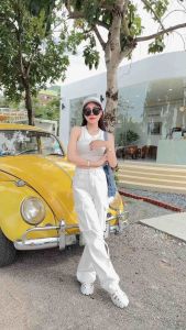 กางเกงยีนส์ขากระบอกCargo เอวสูง ดีเทลกระเป๋าเยอะจุกๆใช้งานได้จริง เท่ๆไม่ซ้ำใคร