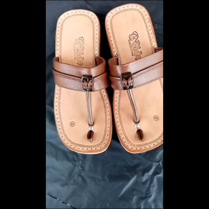Sandal Tarumpah Kulit Pria