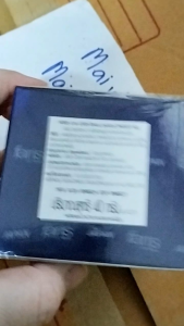 ครีมบำรุงผิวหน้า ฟาริส ไอค็อน 40 กรัม Faris by Naris นำเข้าจากญี่ปุ่น ของแท้ 100%