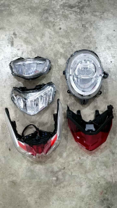 โคมไฟหน้า ไฟท้าย เดิม led ตราเพชร รุ่น Wave110i ปี2019-2025 Wave125i ปี2018-2025 Scoopy i ปี2017-2020 ไฟท้าย Wave125i ปี2012-2017 ไฟท้าย Click125150i ปี2018-2024 มอเตอร์ไซค์ Motorcycle