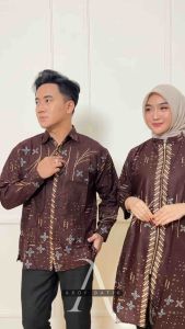 Tunik Zipper Depan Anjani Burgundy - Batik Wanita Modern Mewah - Atasan Tunik Jumbo Seragam