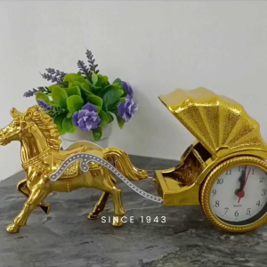 [MSIA SHIP] NOVELTY Haritage Horse Carriage Alarm Clock Fengshui Table Clock Desk Clock Decorative Clock Vintage Retro Display Cabinet Decor Wall Shelf Decoration Ornament Valentine Gift Birthday Gift Christmas Gift Souvenir Gift Office Party Gift