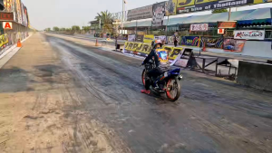 กล่องไฟ E7  Phi Racing ตัวท็อป ใส่  Dash LS KR