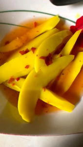 Asinan Mangga Pedes Manis 500 gr