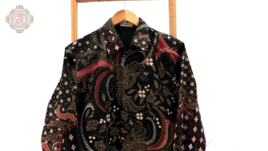 Baju Batik Pria Kekinian: Pilihan Tepat untuk Acara Formal dan Pesta Pernikahan