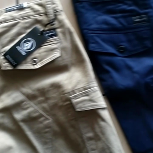 Celana pendek cargo pria di atas lutut branded whosing full tag full aksesoris vlcom berkualitas