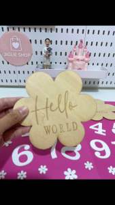 JIGLIE SHOP WOODEN FLORAL WOOD BABY MONTHLY MILESTONES