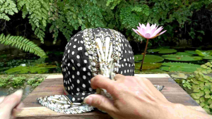 BLANGKON JOGJA SENOPATEN HALUS MOTIF MACAN TUTUL GURDO