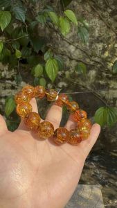 Amber vòng tay hổ phách hoa bay thiên nhiên 17li.