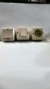 Pack 15 PC Amasco stop kontak saklar tunggal sero Out Bow OB tempel tembok