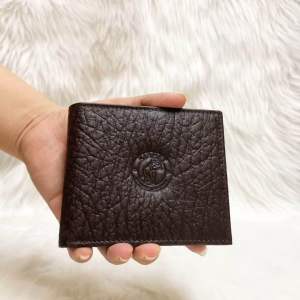 Ví nam da voi thật màu nâu kích thước 11cm-9.5cm