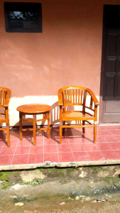 Kursi Teras Betawi Kayu Jati: Pilihan Terbaik untuk Ruang Terbuka