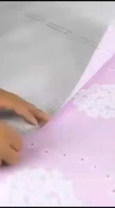 Wallpaper Sticker Dinding Tembok Kamar Anak Motif Hello Kitty Garis Salur Pink Line Stiker Lemari