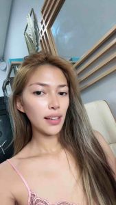 [𝗢𝗡-𝗛𝗔𝗡𝗗] CC Glam & Beauty Glowing Glass Skin Toner by Cris Clerigo