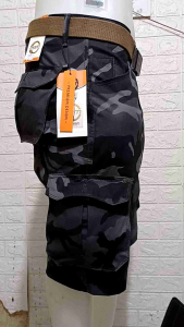 Celana Kargo Pendek Loreng Hitam
