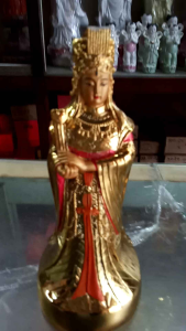 องค์เจ้าแม่ทับทิมยืนสีทองขนาดสูง7นิ้วงานเรซิ่นชุบทองเค ราคาองค์ละ480บ.