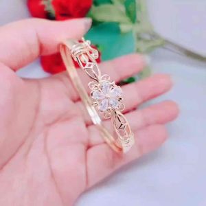 Gelang Bangle Aksesoris Fashion Wanita Dewasa Bracelet Lapis Emas