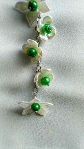 Aksesoris 76 - Pin Hijab-   Peniti Dagu  - Bros Hijab Juntai Panjang Handmade