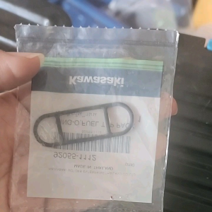 โอริงก็อกน้ํามันเครื่อง KAWASAKI KSR แท้ (92055-1112)