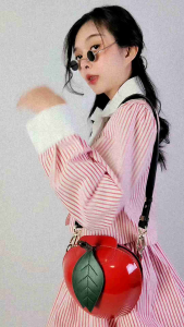 เซทเชิ้ตคอผูกโบว์+กระโปรงบอลลูนสั้น