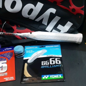 Raket Flypowr Tornado 900 Original: Raket Badminton Berkualitas Tinggi