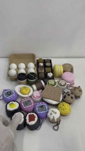 CLICK-ET! Muffin Clicker Keychain by Slycelab 3D Printed Cute Fidget Toy for Stress Relief