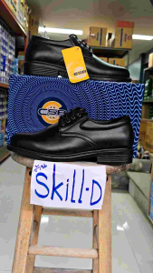 รองเท้าคัทชูผู้ชาย หนังดำ ยี่ห้อCSB รหัสCM545 รุ่นแบบผูกเชือก