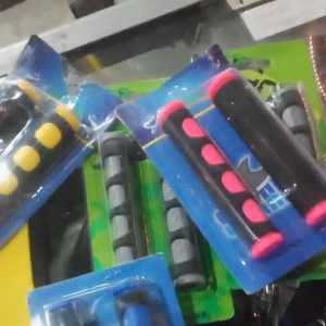 Grosir Karet Hendle Rem Jari/Handle Grip Rem Jari 1 sheet isi 2 Buat Motor/Sepeda/UniversalMotor Bebek Motor  NMax  PCX  Aerox RX King Dll.  Kualitas Bahan Import