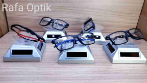 Kacamata Baca Pria Lensa Photocromic Progresif Multi Fungsi