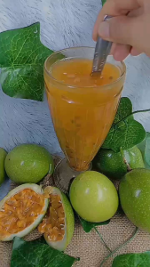 BUAH MARKISA HUTAN ATAU SAPROLA ASAM MANIS 1 KG