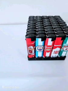 Flicker Windproof Refillable Lighter (random)