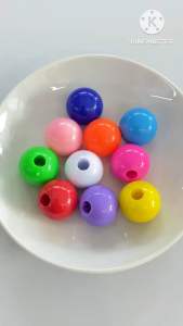 ลูกปัดพลาสติกกลม ลูกชิ้นรูใหญ่ คละสีสด ขนาด 14202225 มิล รู 5 มิล (ถุงเล็ก) ขนาด 14 มิล จะมีสีคละมากกว่าขนาดอื่น