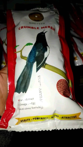 Gold Coin 250 gram Bird Feed Crumble Merah untuk Jalak Bali Murai Batu Kapas Tembak Cucak Hijau Pentet Cendet Anis Merah