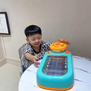 Đồ chơi đường đua ô tô