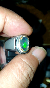 cincin batu kalimaya kristal