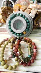 Alashan Bracelet with Charms High Quality and Natural Stone Size 17cm fits all